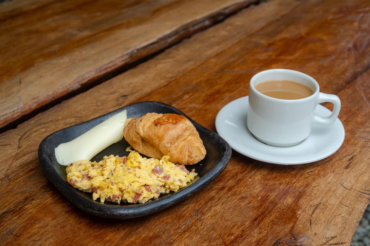 Ayenda Flora Jaguar Acomodação com café da manhã Ibagué Exterior foto